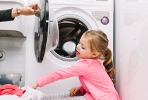 7 sai lầm làm hỏng máy giặt phổ biến và cách khắc phục hiệu quả