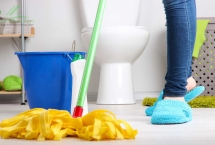 Bí quyết làm sạch nền nhà vệ sinh nhanh & hiệu quả nhất